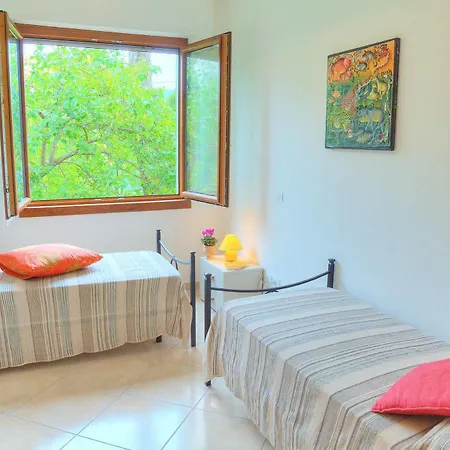 Apartment Casa Pairola *