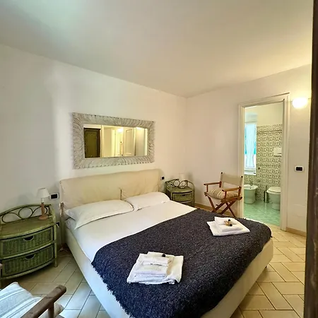 Apartment Casa • •